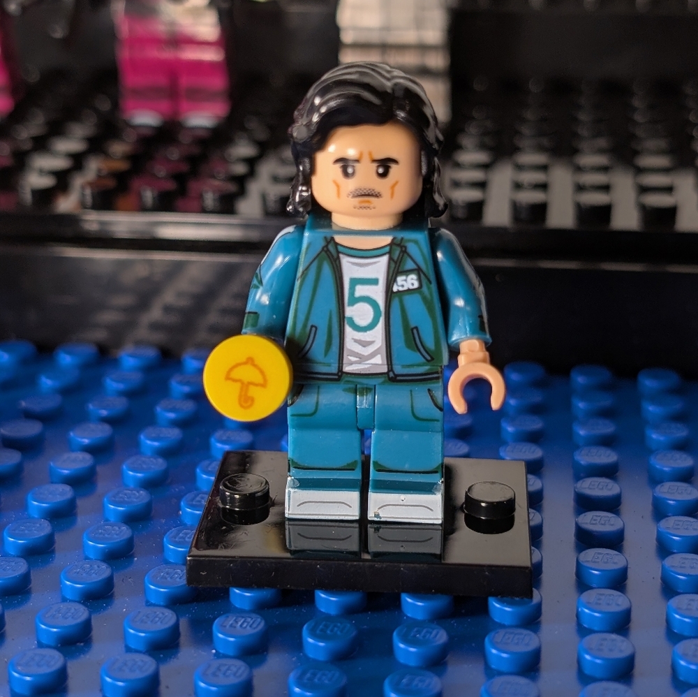 7 Minifigures- Netflix Squid Game the Challenge Building Block Toy Action Figure - Picture 11 of 11